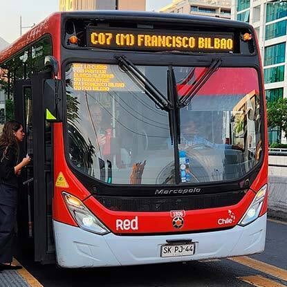 Systèmes d'infodivertissement PIS Systems sur les autobus chiliens